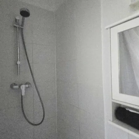 3 Bleu - Proche De Tous Commerces * Tours